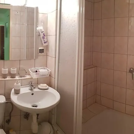 Wygodne I Nowoczesne Pokoje - łagiewniki Apartament